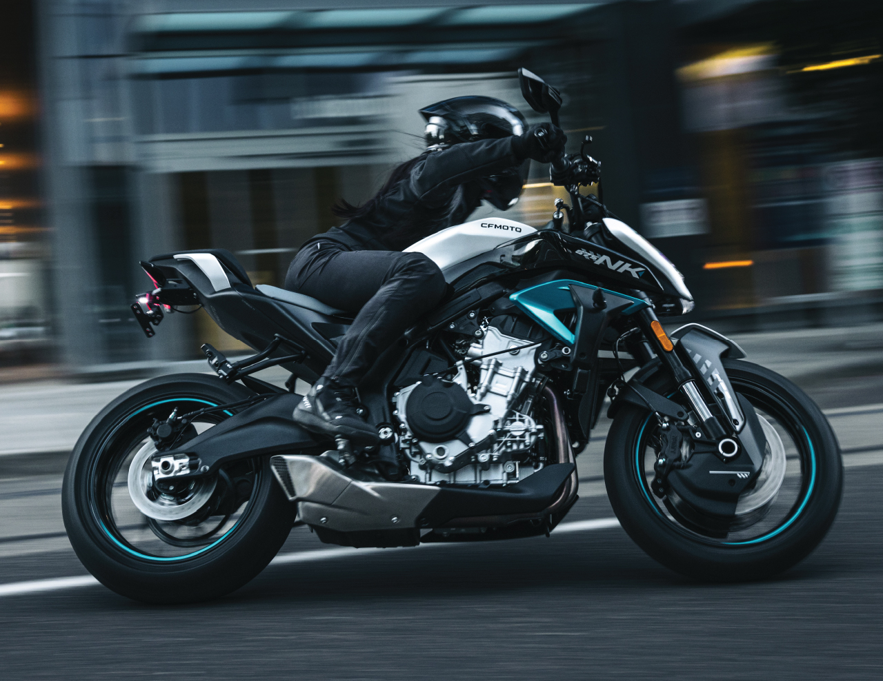 Marché canadien de la moto en 2026 — CFMOTO 675NK 2026 marketing officiel