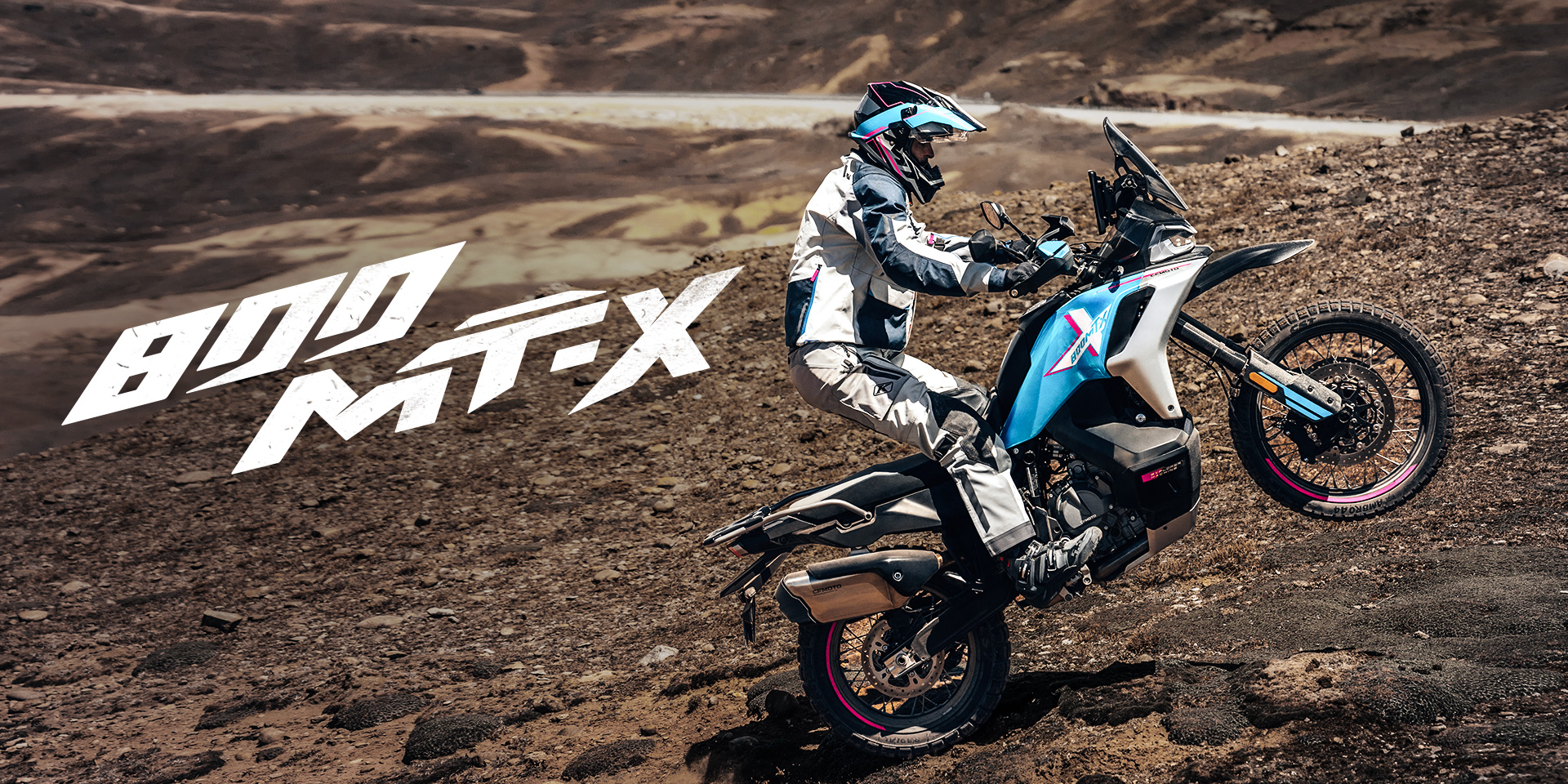 CFMOTO 800MT-X 2026 en pleine nature
